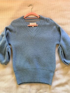 Brochu Walker Light Blue V-Neck Sweater